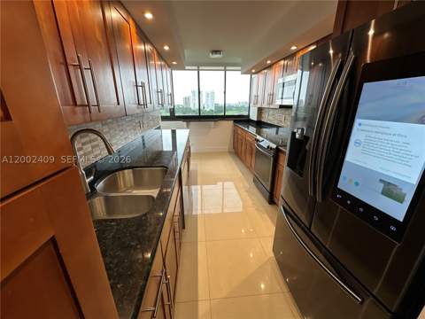 20185 E Country Club Dr 1105, Aventura FL - photo 18 of 58