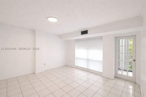 77 Crandon Blvd 3C, Key Biscayne FL - photo 17 of 29