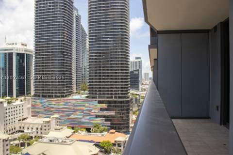 1000 Brickell Plz 1906, Miami FL - photo 11 of 17