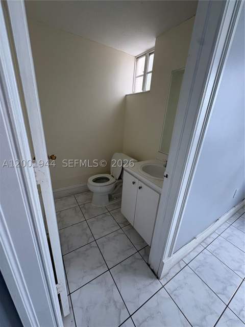 12035 SW 14th St 105, Miami FL - photo 14 of 29