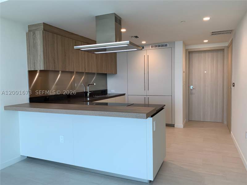 1 bedroom Condominium at 1000 Brickell Plz 3904, Brickell Flatiron Condo, Miami — photo 3