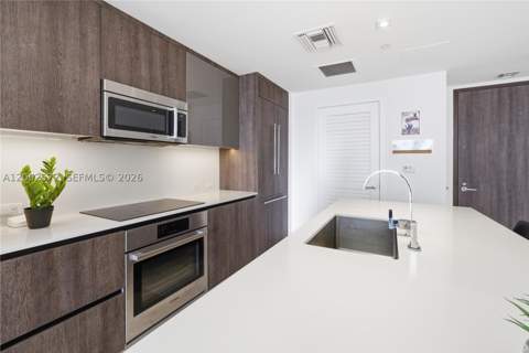 68 SE 6th St 1106, Miami FL - photo 12 of 47