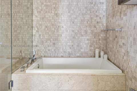 68 SE 6th St 1106, Miami FL - photo 23 of 47