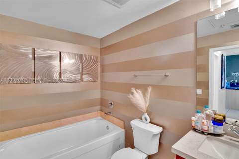 79 SW 12th St 1605, Miami FL - photo 10 of 30