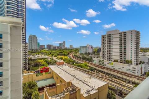 79 SW 12th St 1605, Miami FL - photo 15 of 30