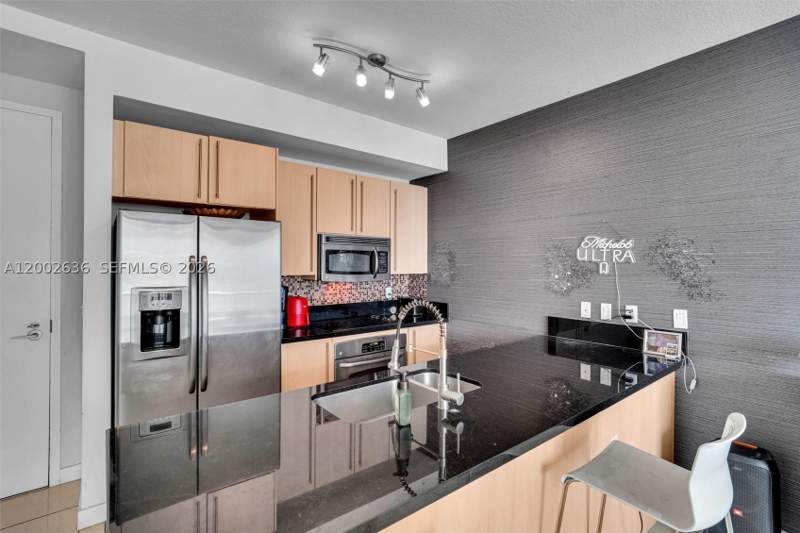 1 bedroom Condominium at 79 SW 12th St 1605, The Axis On Brickell Cond, Miami — photo 3