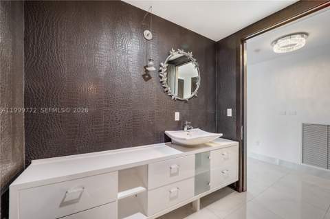 1040 Biscayne Blvd 1001, Miami FL - photo 24 of 39
