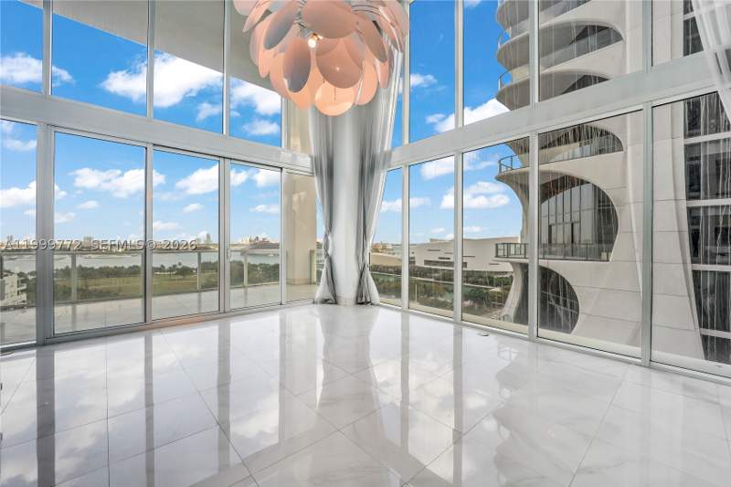 4 bedroom Condominium at 1040 Biscayne Blvd 1001, Ten Museum Pk Residential, Miami — photo 3