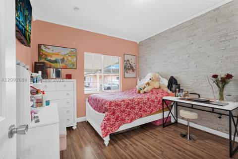1381 W 30th St, Hialeah FL - photo 19 of 33