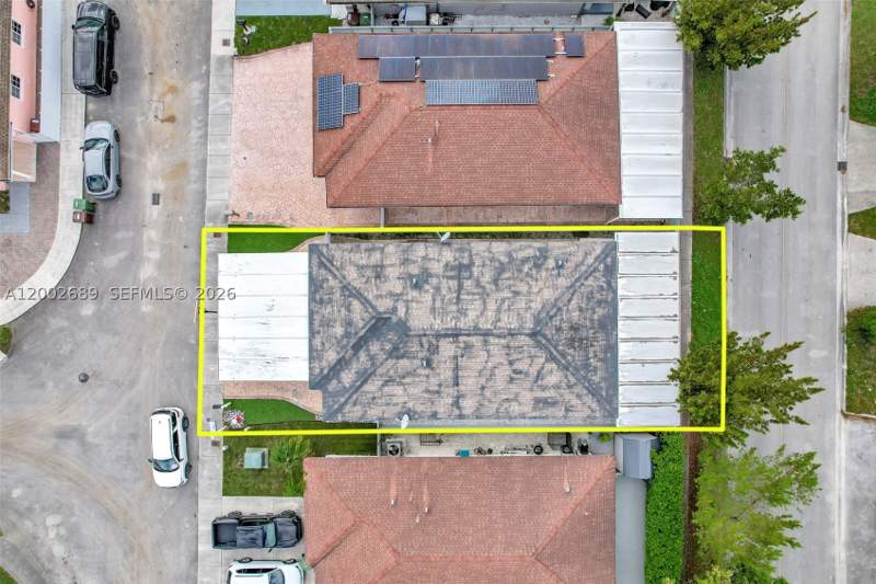 3 bedroom SingleFamilyResidence at 1381 W 30th St, Pacifica Estates, Hialeah — photo 5