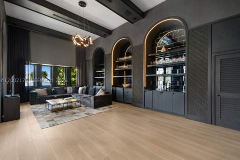 432 S Hibiscus Dr, Miami Beach FL - photo 13 of 32