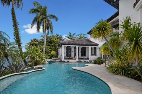 432 S Hibiscus Dr, Miami Beach FL - photo 24 of 32