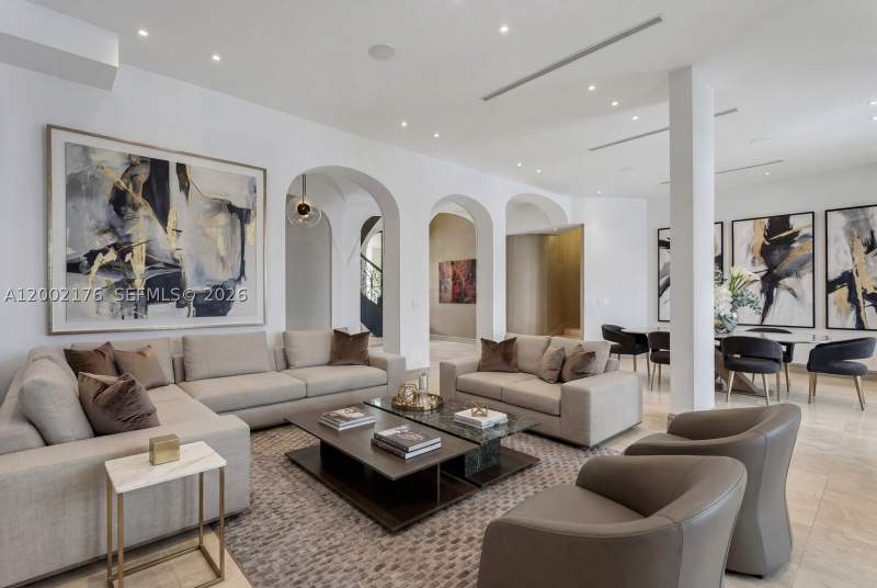 5 bedroom SingleFamilyResidence at 432 S Hibiscus Dr, Hibiscus Island, Miami Beach — photo 4