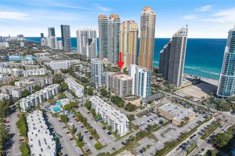 17555 Atlantic Blvd 902, Sunny Isles Beach FL - photo 18 of 32