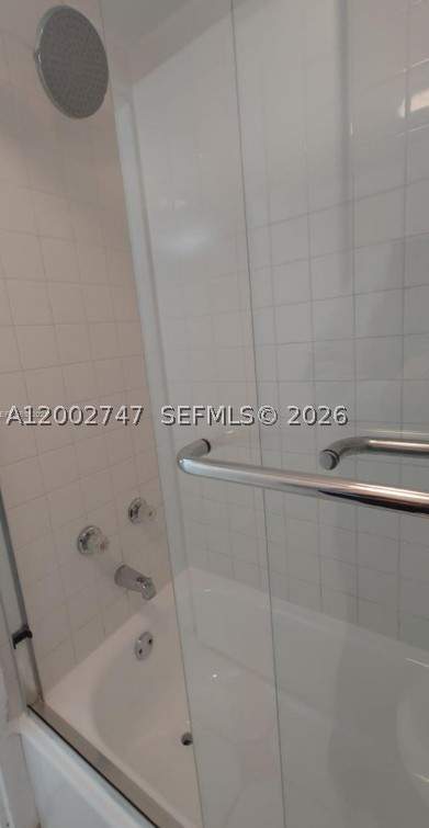 2935 NE 163rd St 4Q, North Miami Beach FL - photo 11 of 14