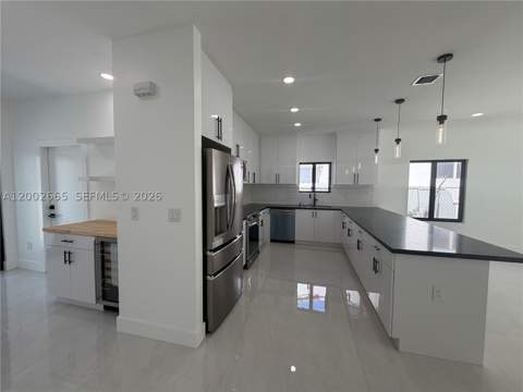 5550 SW 4th St, Miami FL - photo 11 of 30
