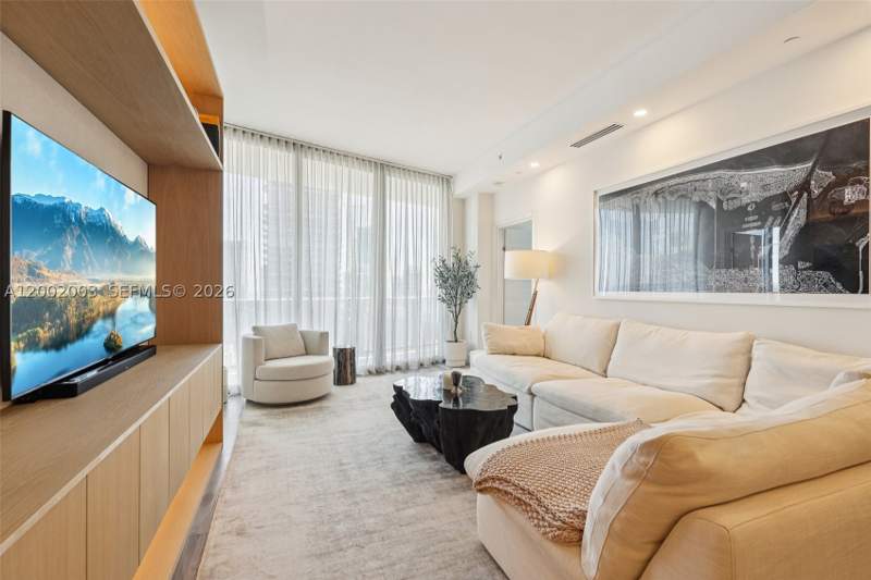 2 bedroom Condominium at 801 S Miami Ave 4902, 801 SMA RESIDENCES CONDO, Miami — photo 1