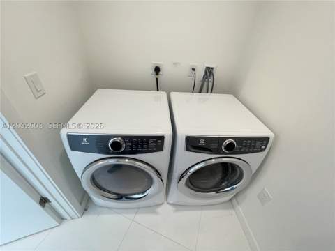 851 NE 1st Ave 3103, Miami FL - photo 17 of 52
