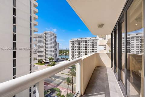 5757 Collins Ave 1104, Miami Beach FL - photo 11 of 41