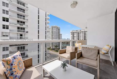 5757 Collins Ave 1104, Miami Beach FL - photo 12 of 41