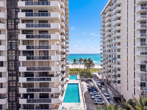 5757 Collins Ave 1104, Miami Beach FL - photo 13 of 41