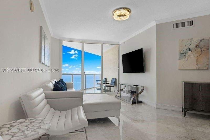 2 bedroom Condominium at 16699 Collins Ave 4006, La Perla Condo, Sunny Isles Beach — photo 3