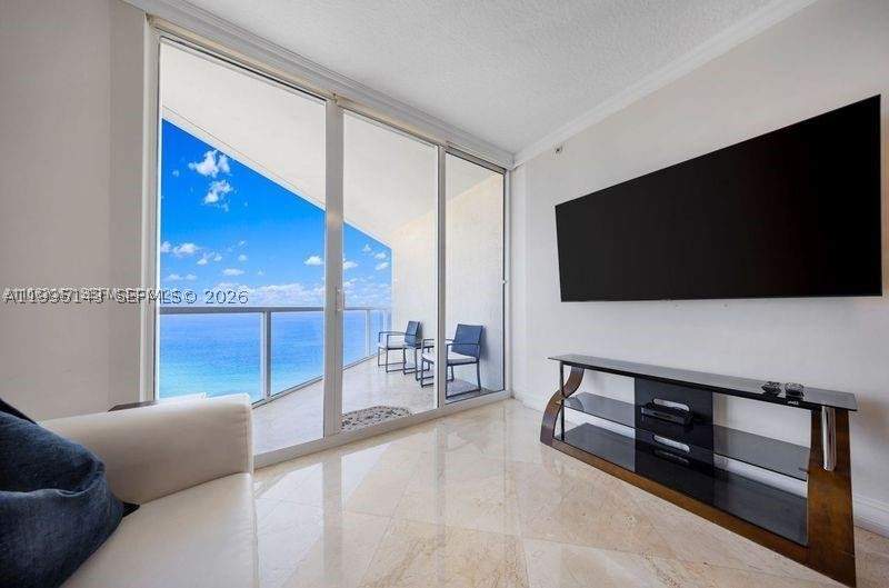 2 bedroom Condominium at 16699 Collins Ave 4006, La Perla Condo, Sunny Isles Beach — photo 4