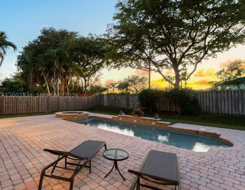 6914 NW 113th Pl, Doral FL - photo 14 of 100