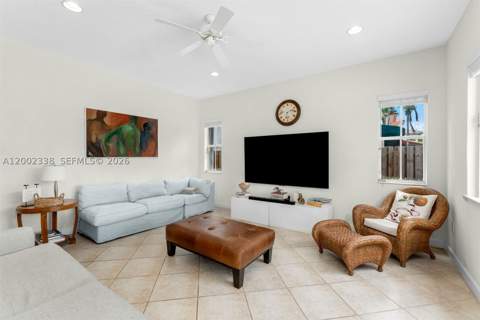 6914 NW 113th Pl, Doral FL - photo 15 of 100