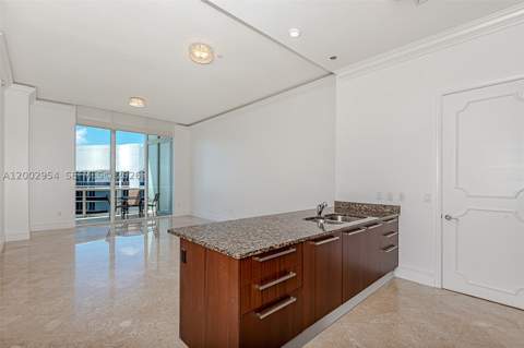 15901 Collins Ave 4302, Sunny Isles Beach FL - photo 11 of 31