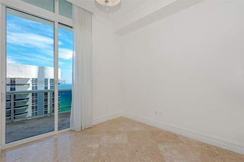 15901 Collins Ave 4302, Sunny Isles Beach FL - photo 15 of 31