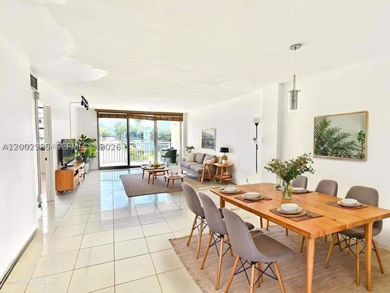 1 bedroom Condominium at 9500 W Bay Harbor Dr 2G, St Regis Apts Condo, Bay Harbor Islands — photo 3