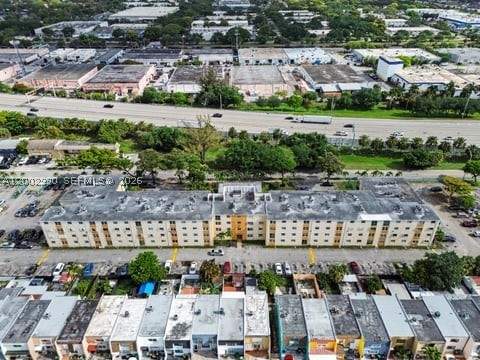 606 W 81st St 120, Hialeah FL - photo 12 of 14