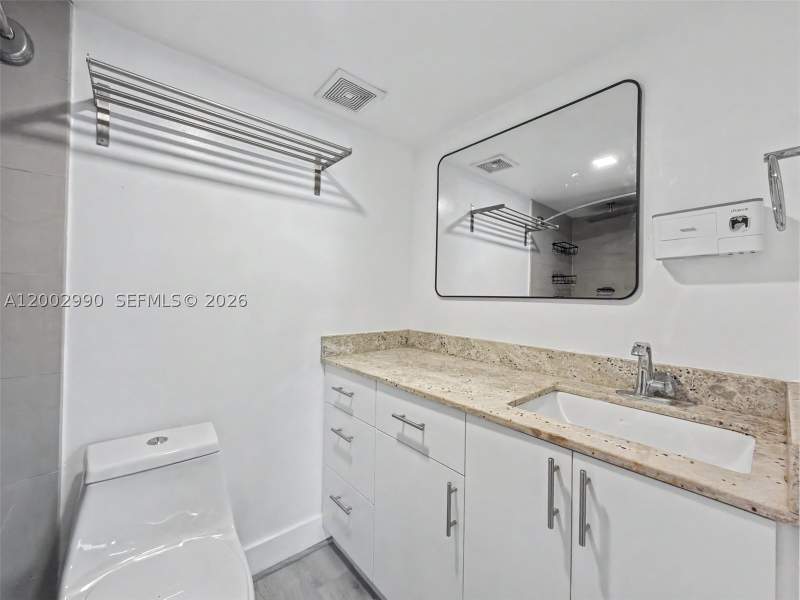 2 bedroom Condominium at 606 W 81st St 120, Las Estrellas Condo, Hialeah — photo 4