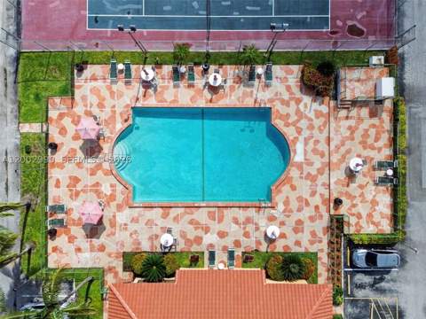 606 W 81st St 120, Hialeah FL - photo 6 of 14