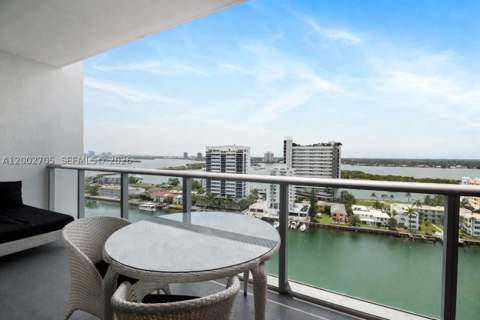 7930 East Dr 1505, North Bay Village FL - photo 8 of 20
