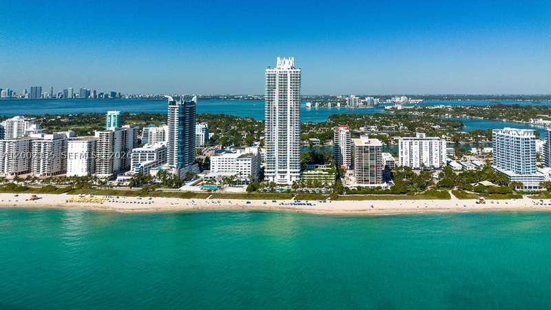 1 bedroom Condominium at 6365 Collins Ave 2306, Akoya Condo, Miami Beach — photo 2