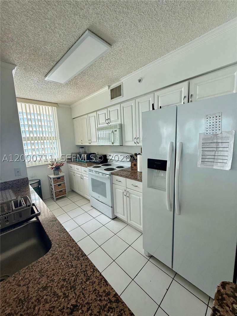 3 bedroom Condominium at 1155 Brickell Bay Dr 1702, The Mark On Brickell Cond, Miami — photo 4