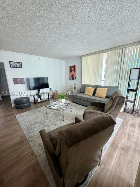 1155 Brickell Bay Dr 1702, Miami FL - photo 7 of 19