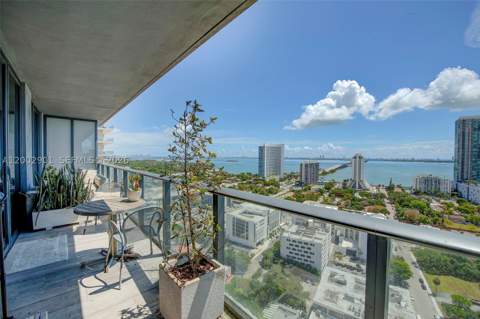 121 NE 34th St 1607, Miami FL - photo 19 of 37