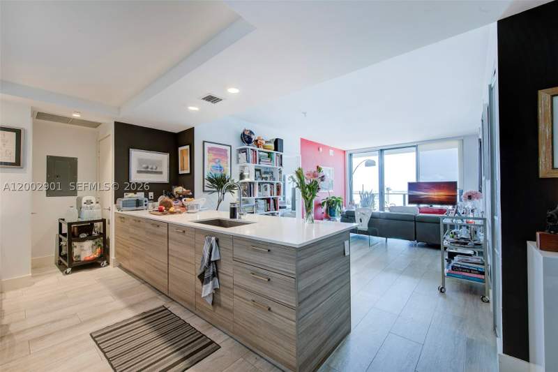 2 bedroom Condominium at 121 NE 34th St 1607, 3401 MIDTOWN CONDO, Miami — photo 2