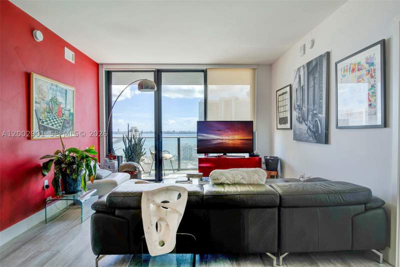 2 bedroom Condominium at 121 NE 34th St 1607, 3401 MIDTOWN CONDO, Miami — photo 4