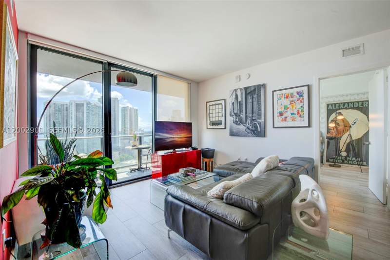 2 bedroom Condominium at 121 NE 34th St 1607, 3401 MIDTOWN CONDO, Miami — photo 5