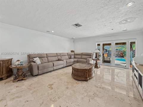 9837 SW 194th St, Cutler Bay FL - photo 15 of 36