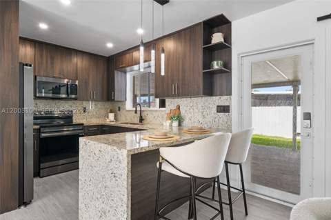 1000 NW 16th Ave, Homestead FL - photo 10 of 39