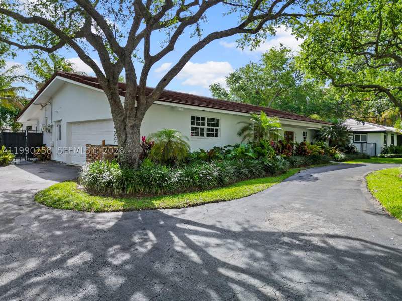 4 bedroom SingleFamilyResidence at 14525 SW 84th Ave, Palmetto Park Estates Fir, Palmetto Bay — photo 5