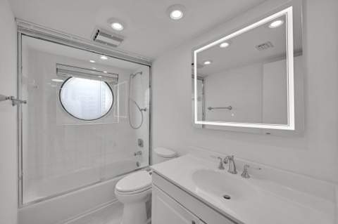 3640 Yacht Club Drive 1501, Aventura FL - photo 13 of 44