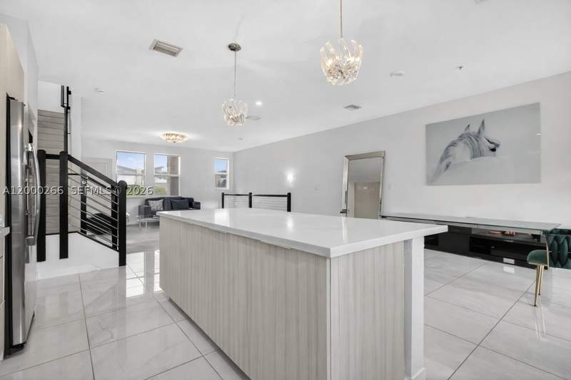 3 bedroom Condominium at 10467 NW 82nd St 11, Highland At Park Central, Doral — photo 5