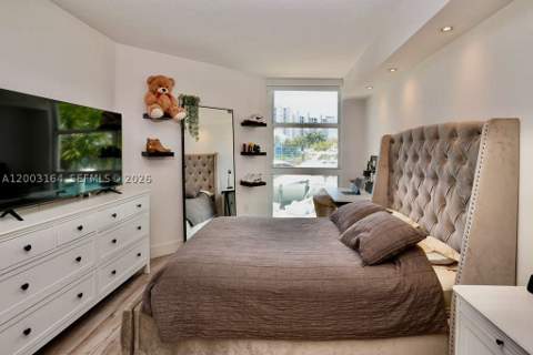 3370 Hidden Bay Dr 213, Aventura FL - photo 13 of 40