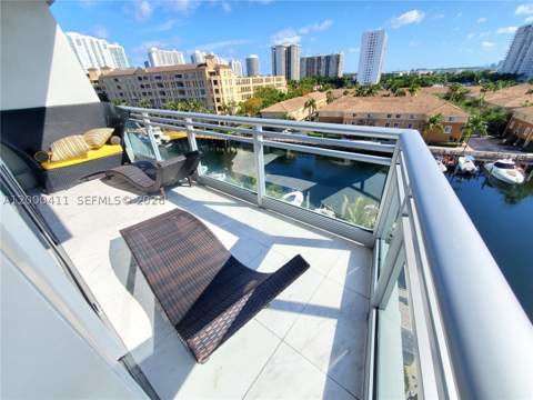 2950 NE 188th St 401, Aventura FL - photo 18 of 39